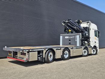 Scania R590 - 8x2 WIDE SPREAD / HMF 95 tm - JIB - LIER / NIEUW!